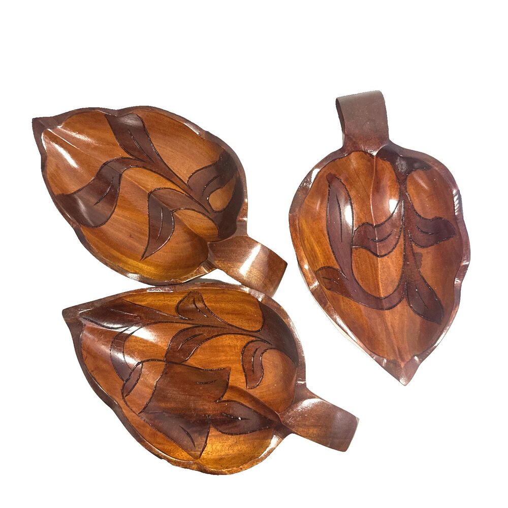Vtg Wood Bowl, Mahogany from Haiti. Hand carved Leaf shape Set Of 3